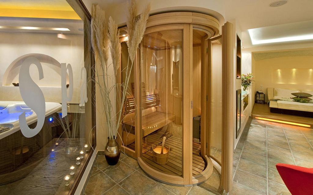 Iakovakis Suites & Spa Koropi Ngoại thất bức ảnh
