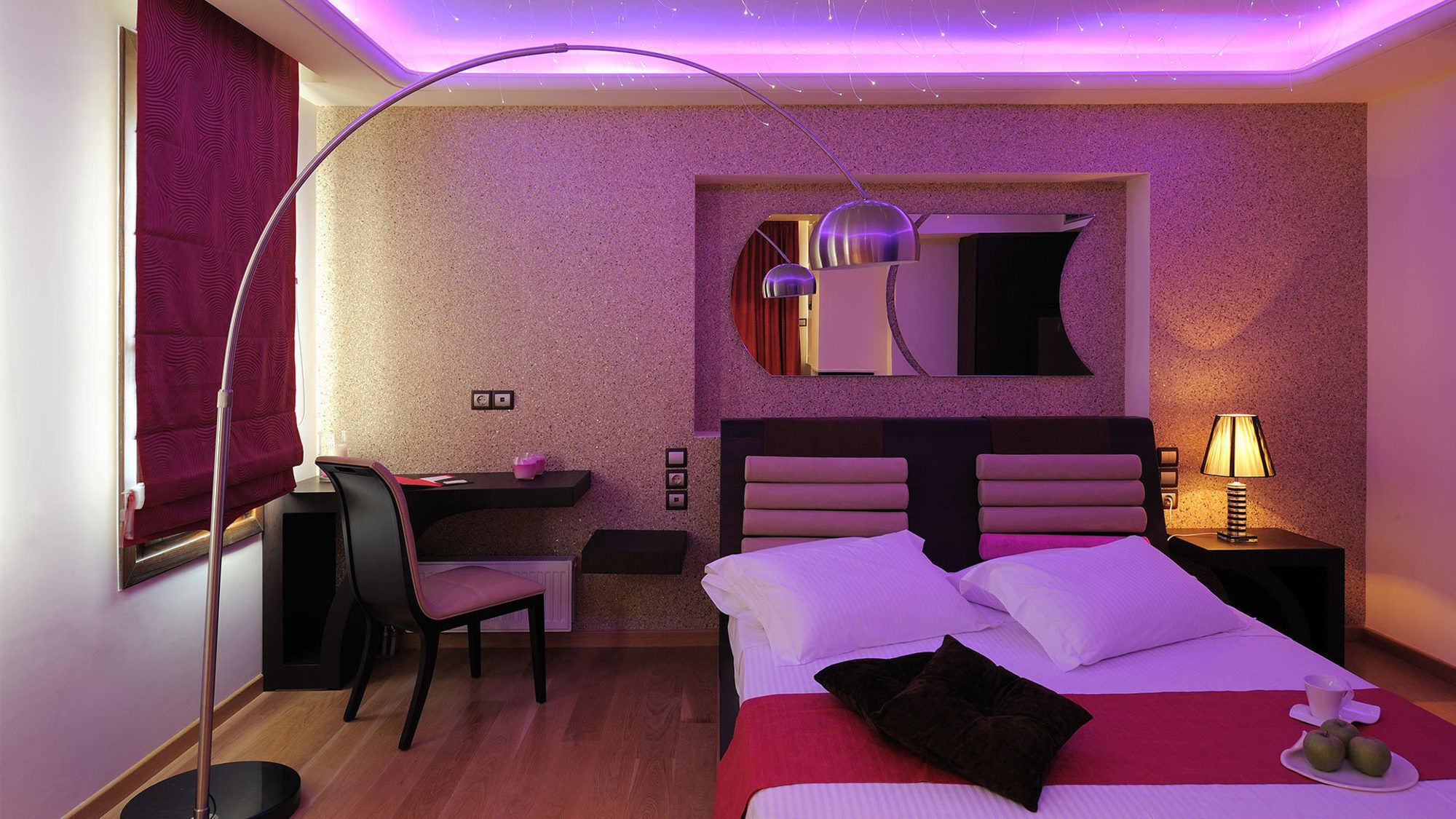 Iakovakis Suites & Spa Koropi Ngoại thất bức ảnh