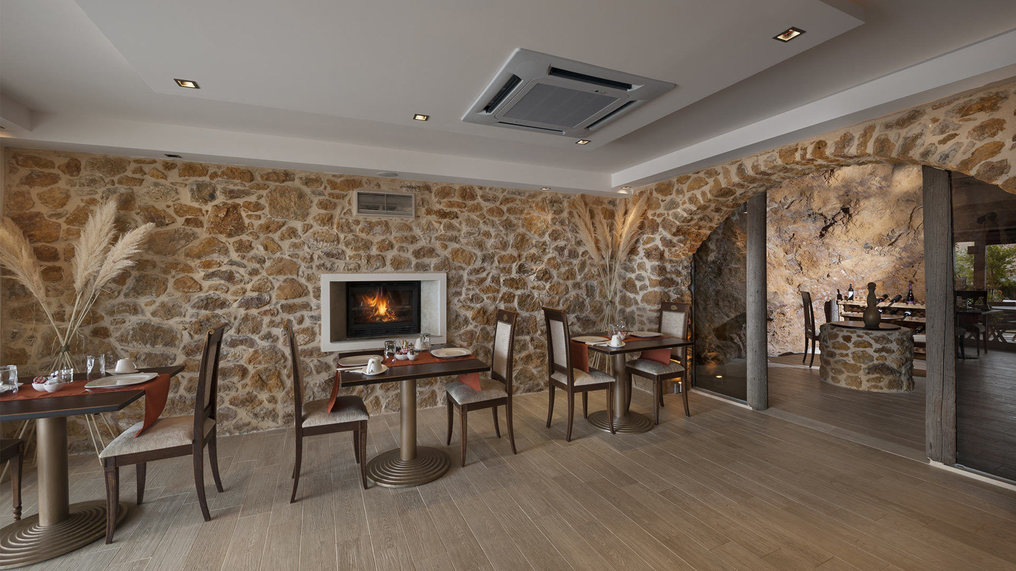 Iakovakis Suites & Spa Koropi Ngoại thất bức ảnh